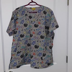 Wonder wink size 2x scrub top